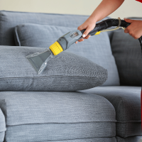 Sofa_cleaning_houzecare